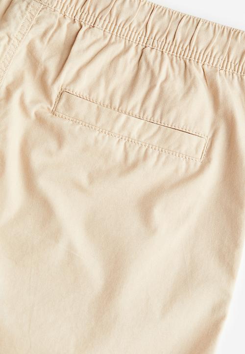 H&M - Regular fit cotton shorts - light beige
