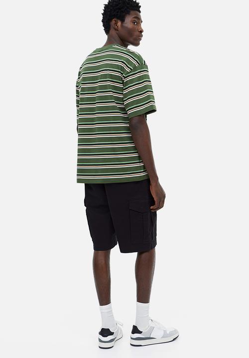 H&M - Regular fit twill cargo shorts - black