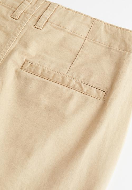 H&M - Regular fit chino shorts - beige