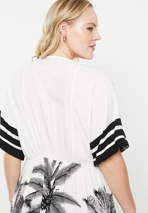 Me&B - Plus knot detail kaftan dress - white & black