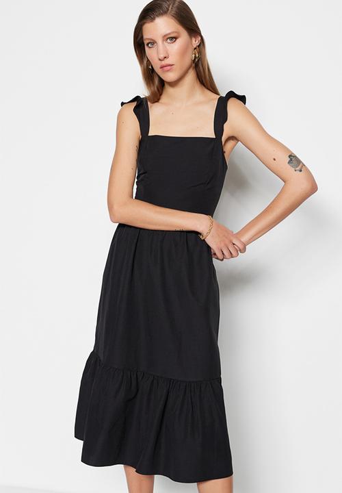Trendyol - Midi ruffle sleeve dress - black