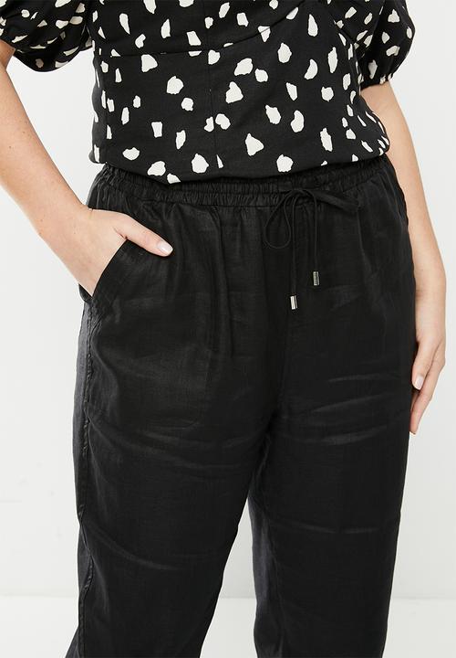 Me&B - Plus the ultimate tapered leg linen pant - black