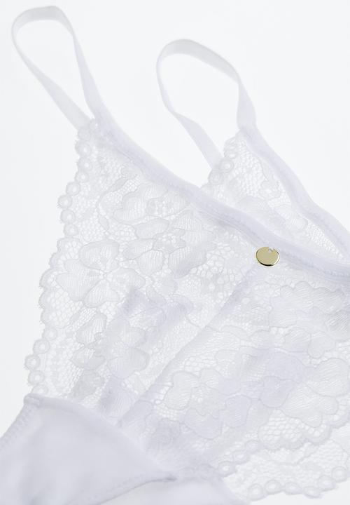 H&M - 3-pack lace thong briefs - white
