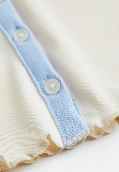 H&M - Button-front cropped top - cream