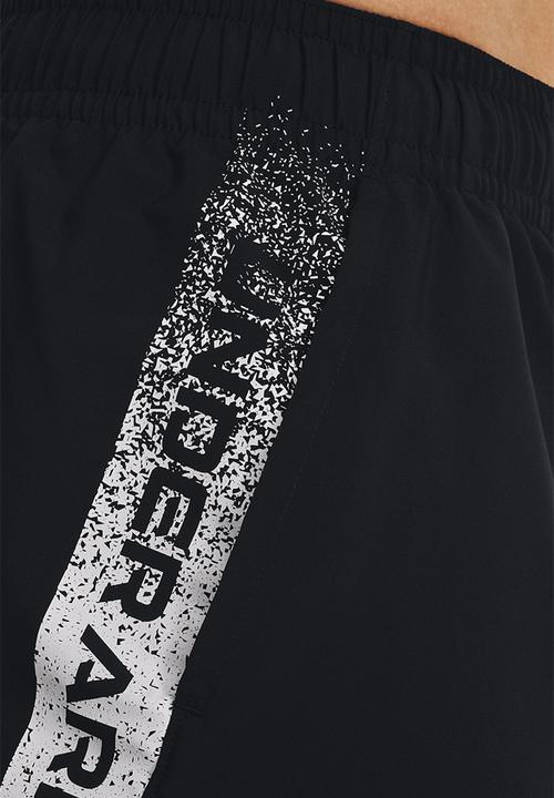 Under Armour - Ua woven graphic shorts - black