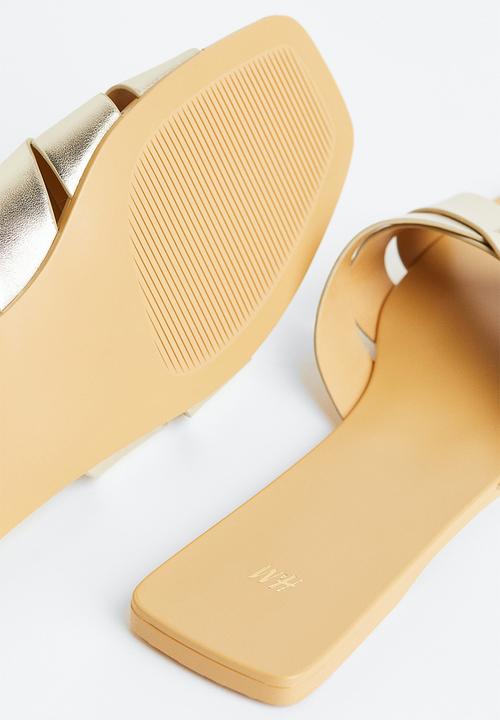 H&M - Slides - gold