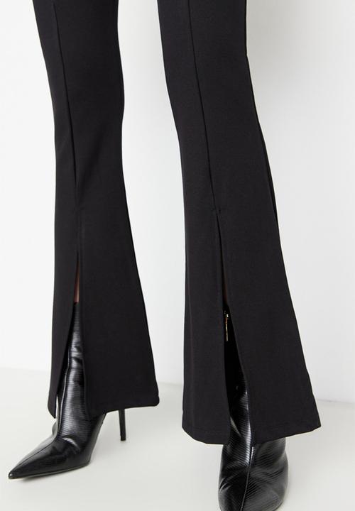 Trendyol - High rise flare pants - black