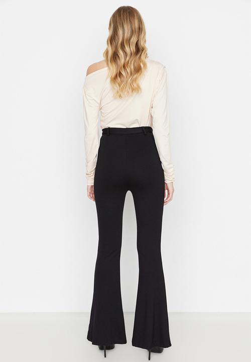Trendyol - High rise flare pants - black