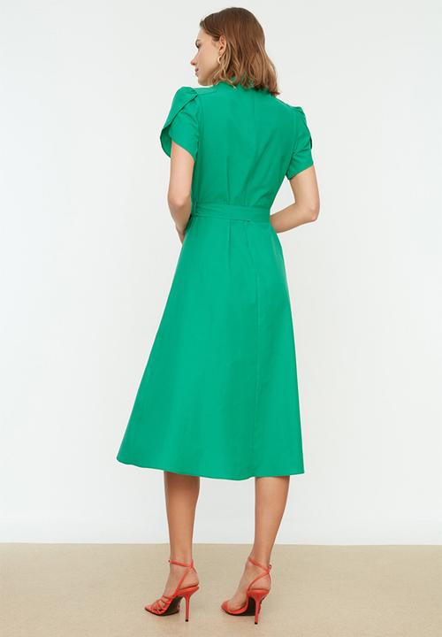 Trendyol - Tulip sleeve midi dress - green