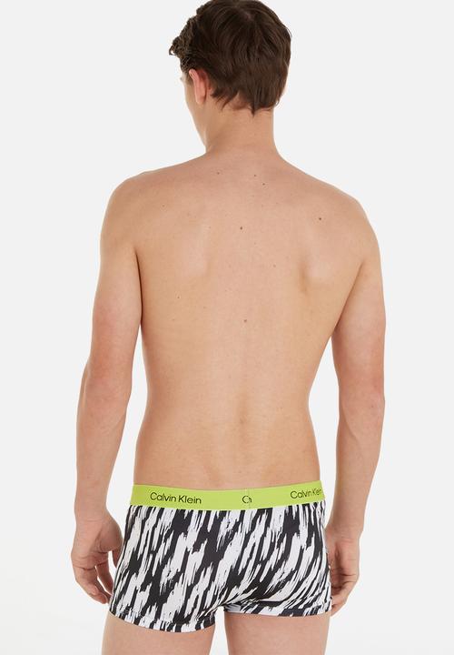 Calvin Klein - Low rise trunk - tiger stripe print & black
