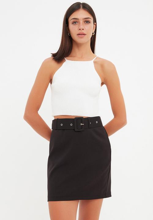 Trendyol - Belted mini skirt - black