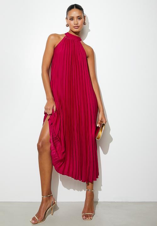 VELVET - Pleated halter maxi dress - red