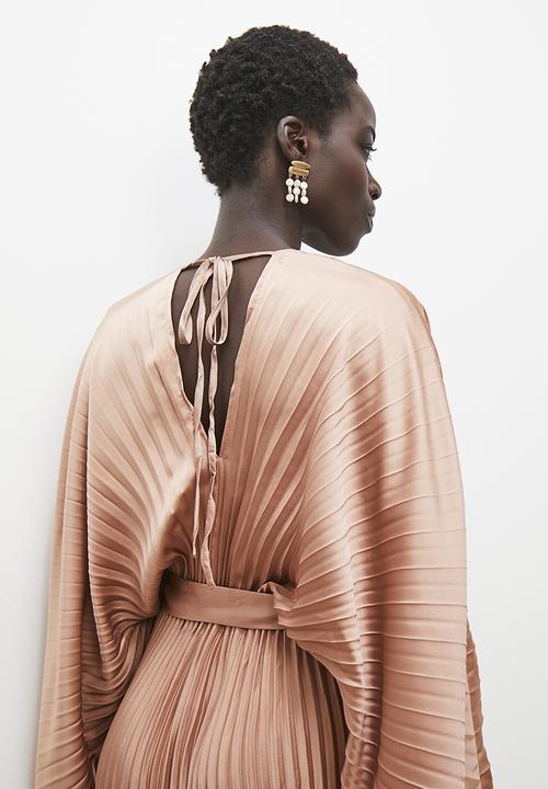 edit - Pleated dolman sleeve maxi dress - neutral