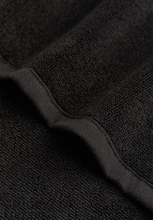 H&M - Cotton terry bath towel - black