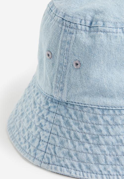 H&M - Cotton bucket hat - light denim blue/daisy 