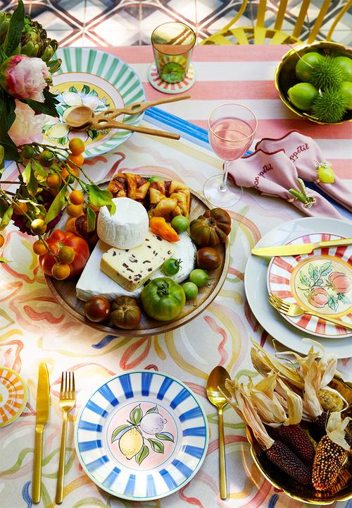 H&M - Porcelain mid plate - red/striped 