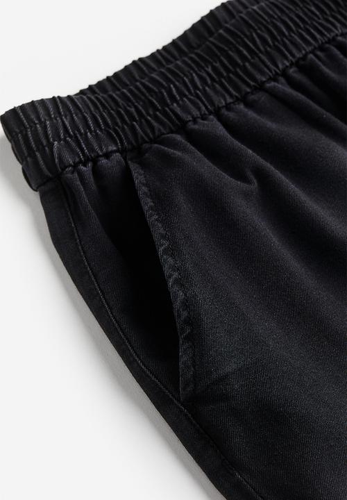 H&M - High-waisted woven joggers - black