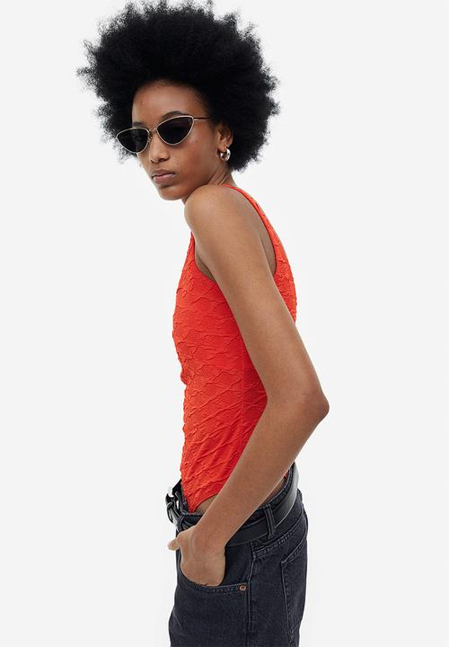 H&M - Textured body - red