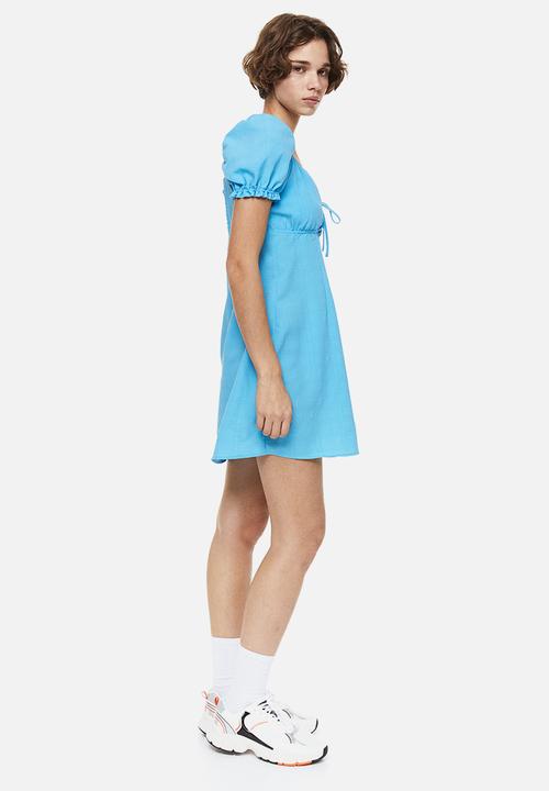 H&M - Puff-sleeved crêpe dress - blue