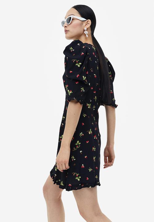 H&M - Frill-trimmed dress - black/strawberries 