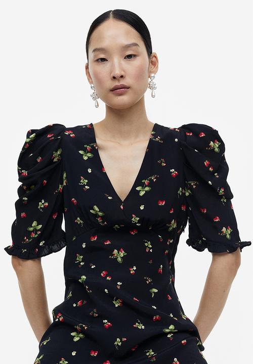 H&M - Frill-trimmed dress - black/strawberries 