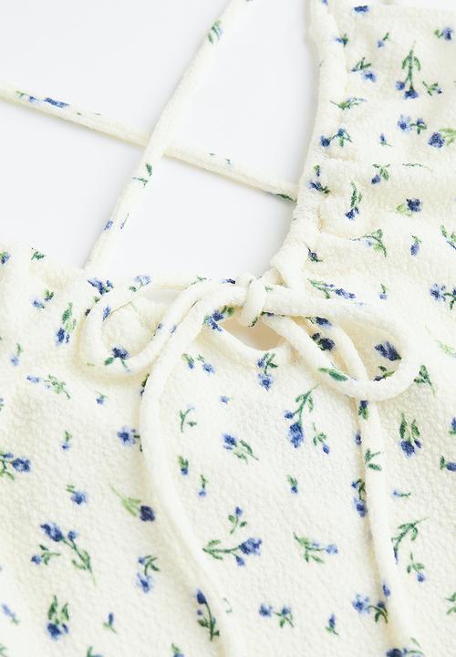 H&M - Crinkled drawstring-detail dress - cream/floral