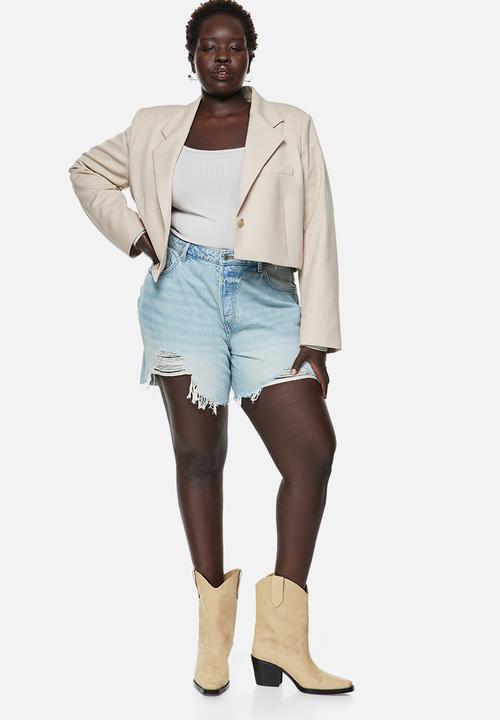 H&M - Curvy fit bermuda straight high denim shorts - light blue denim 