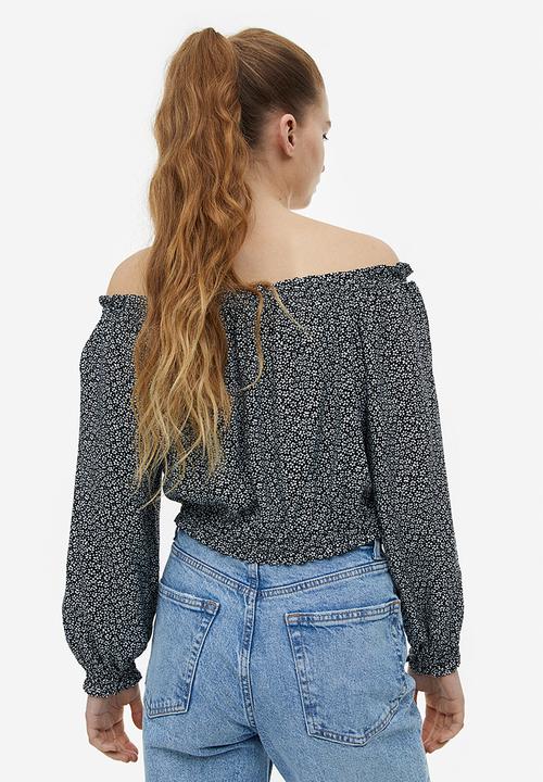 H&M - Off-the-shoulder blouse - black / small flowers