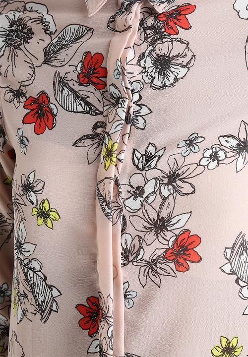 Influence. - Handkerchief Hem Floral Shirt 