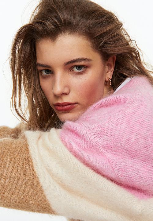 H&M - Oversized wool-blend jumper - pink & block-striped