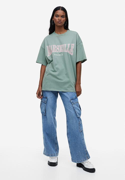 H&M - Oversized printed t-shirt - light green & marseille 
