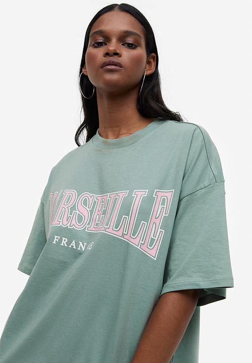H&M - Oversized printed t-shirt - light green & marseille 