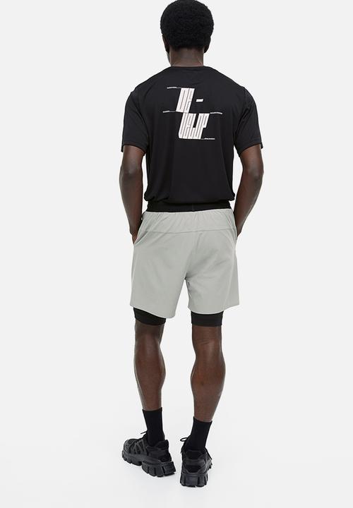 H&M - Drymove™ double-layered sports shorts - grey & black 
