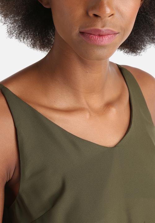 Influence. - V-Neck Strappy Cami