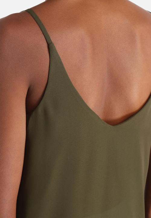 Influence. - V-Neck Strappy Cami