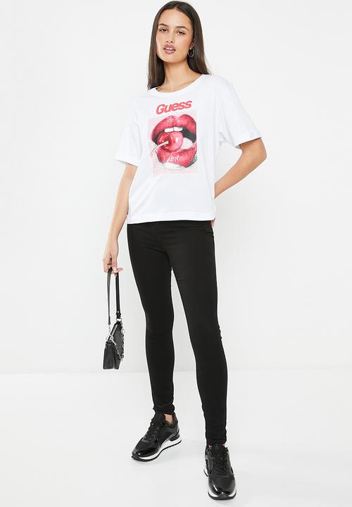GUESS - Short sleeve cn cherry tee - pure white