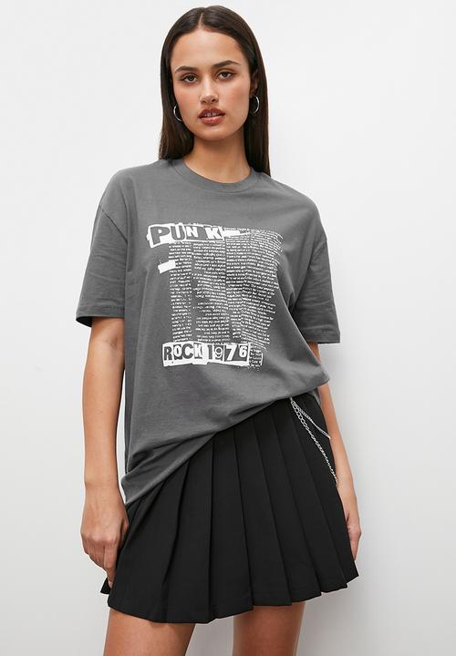 Blake - Oversized novelty tee - grey