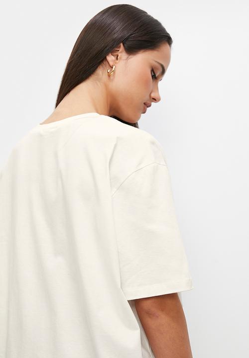 Blake - Love Weekends Tee - white