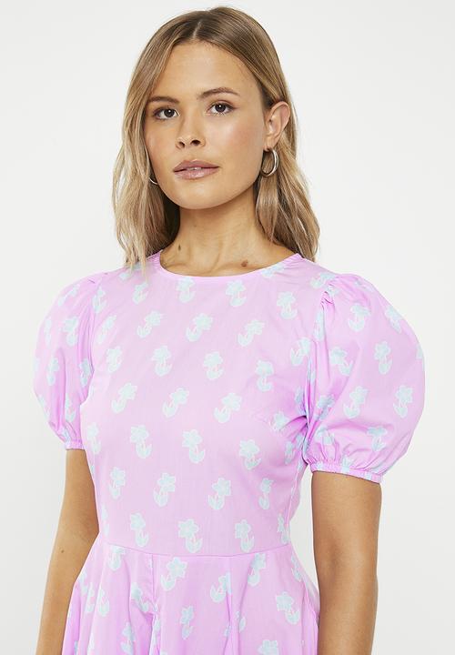 Glamorous - Puff sleeve skater dress - pink flower
