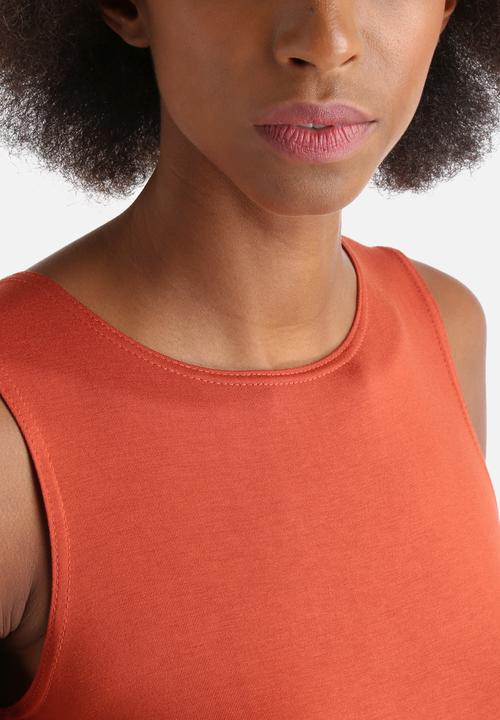 Influence. - Sleeveless Split Side Top