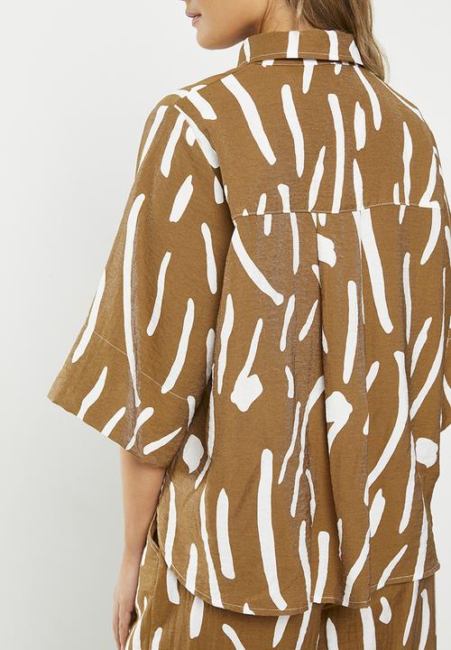 Me&B - Viscose boxy shirt with kimono sleeve - kalahari