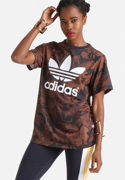 adidas Originals - Leaf Camo Boyfriend Tee