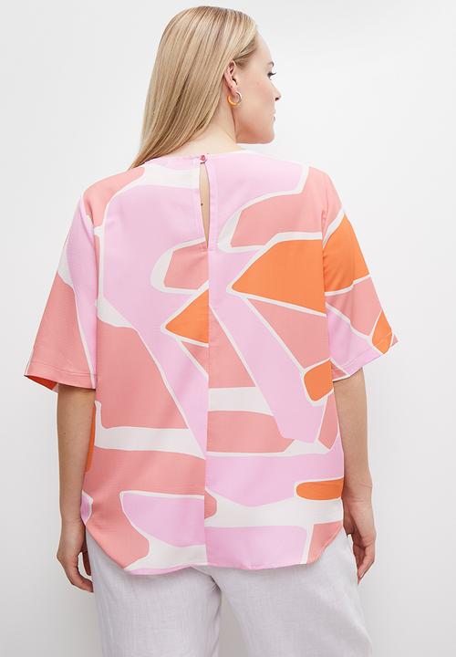 Superbalist - Easy woven tee - red / orange geo