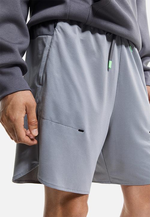 H&M - Drymove™ sports shorts - grey & dark grey 