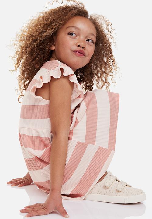H&M - Flutter-sleeved ribbed dress - powder pink & striped 