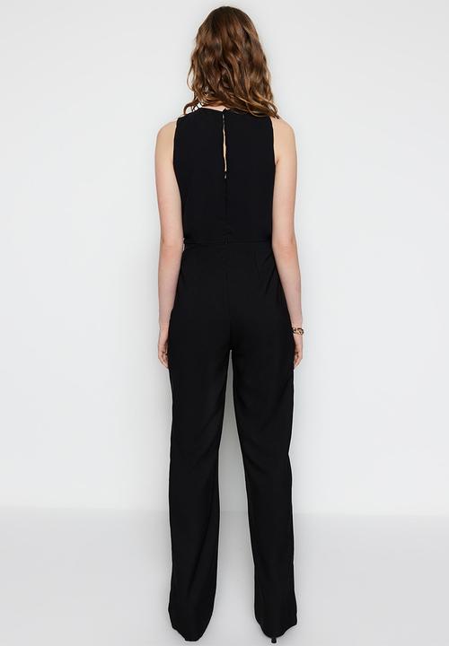 Trendyol - Fitted sleeveless long jumpsuit - black