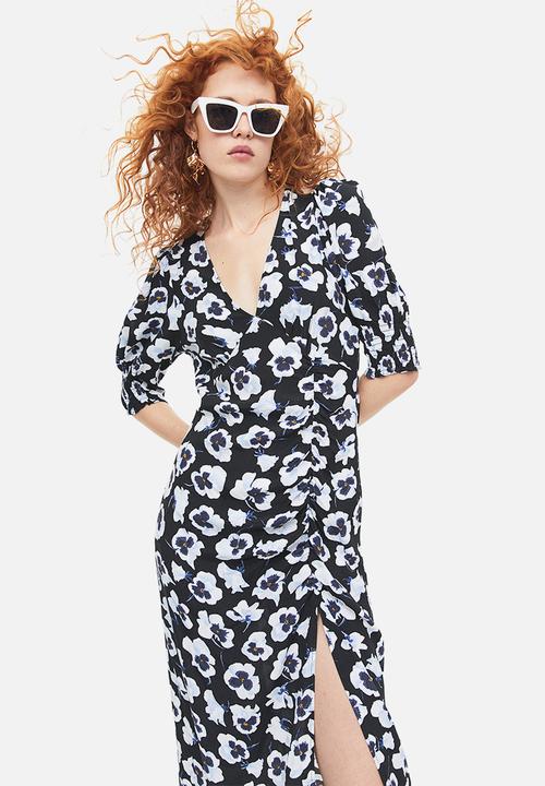 H&M - Puff-sleeved crêpe dress - black floral