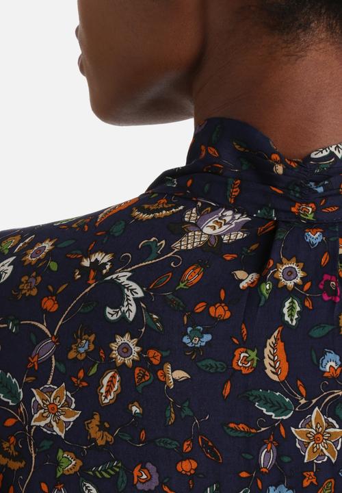 Influence. - Floral Pussy Bow Blouse 