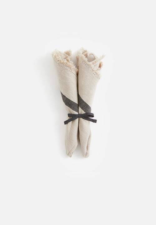 H&M - 2 Pack fringed napkins - beige & dark grey 