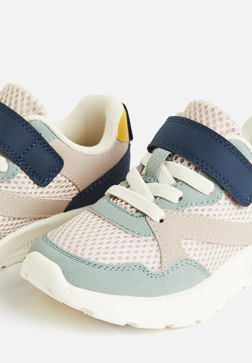 H&M - Lightweight-sole trainers - light beige/block-coloured